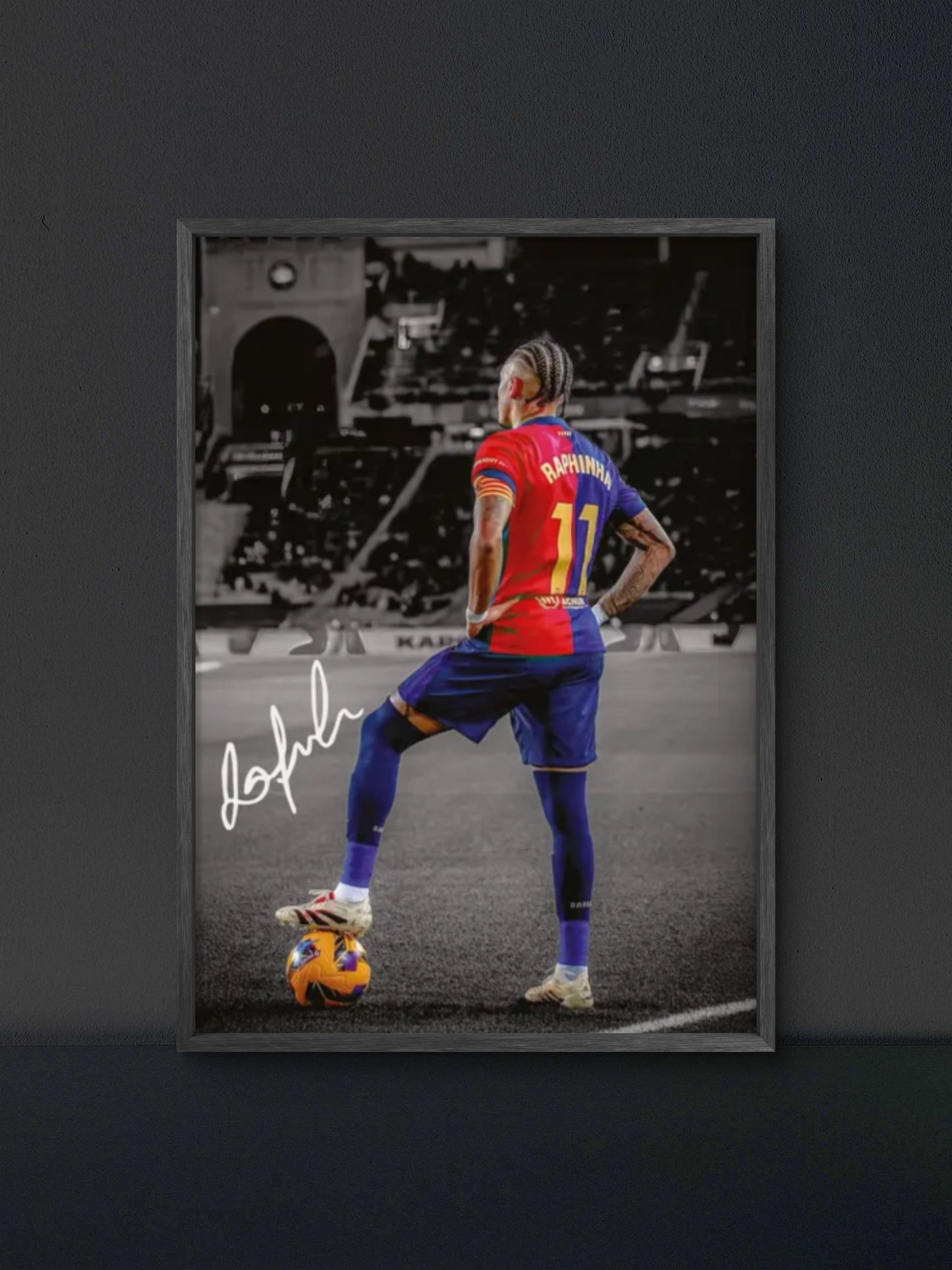 🎁 Raphinha Poster (100% off)