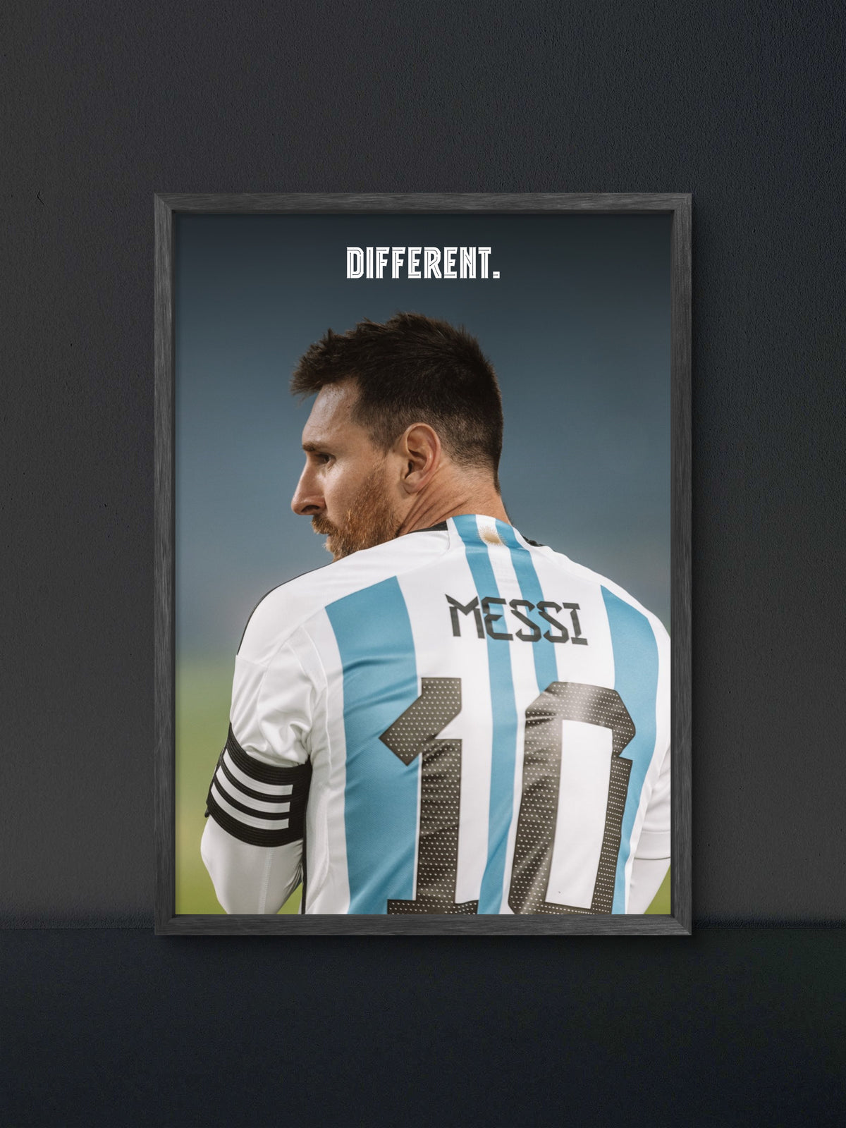 ๐ Messi Poster "Different" (100% off)