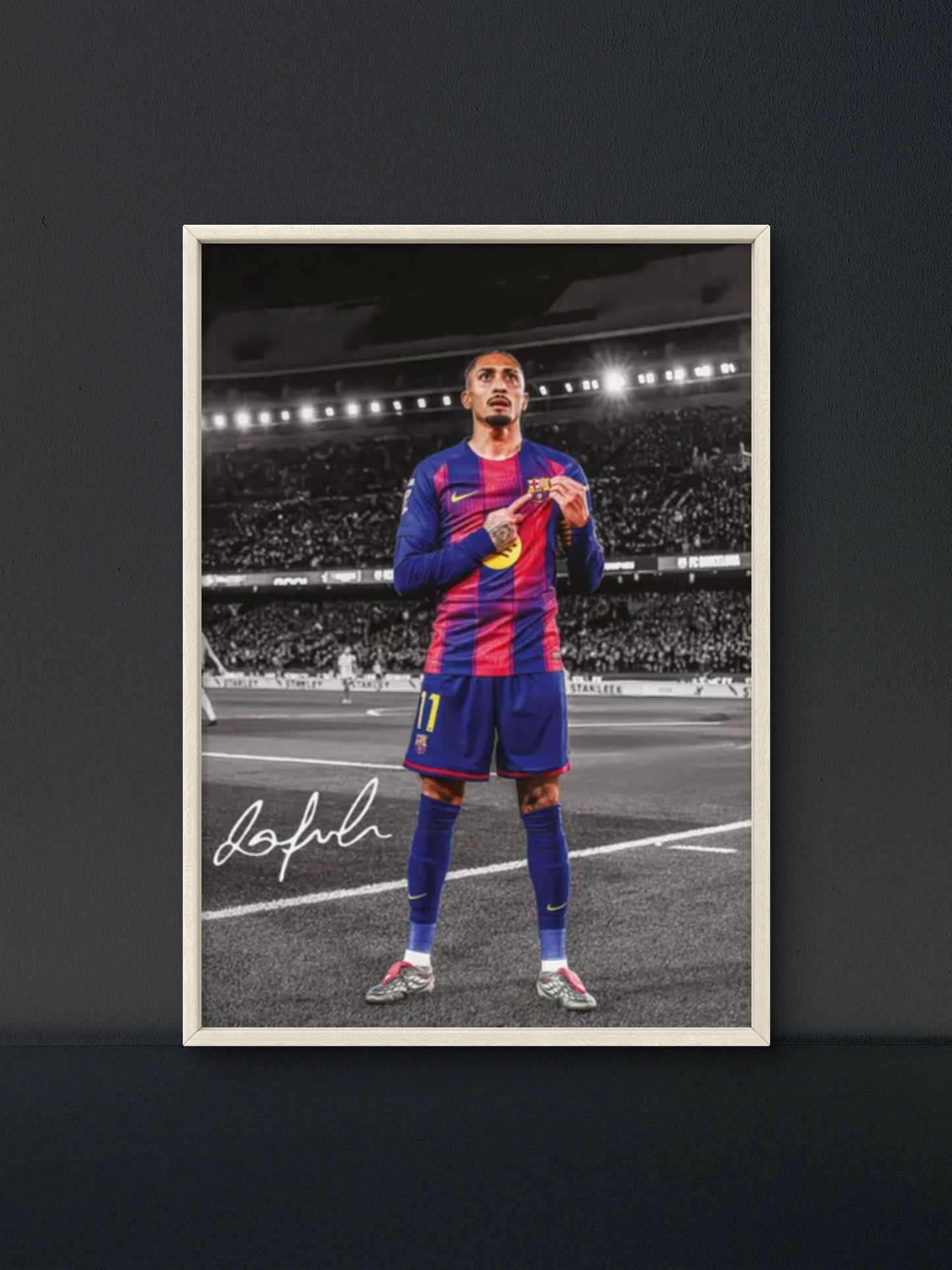 Raphinha Barca Badge Point Poster — Soccer Wall Art Print