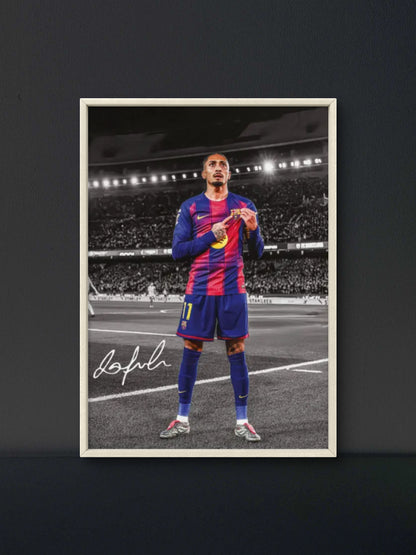 Raphinha Barca Badge Point Poster — Soccer Wall Art Print